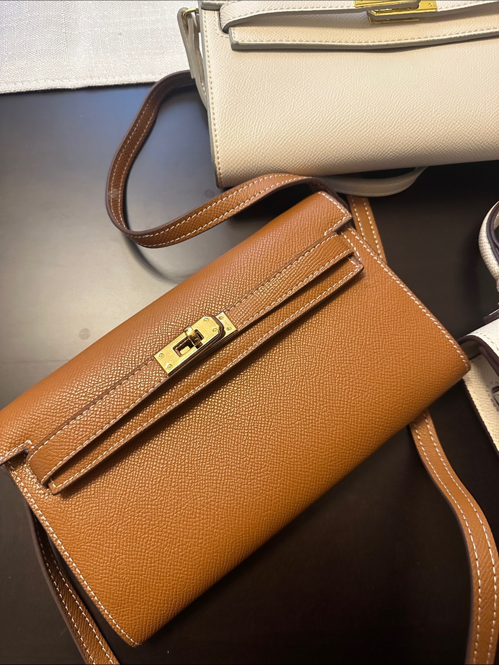 HANDBAG BUNDLE - Picture 2 of 6